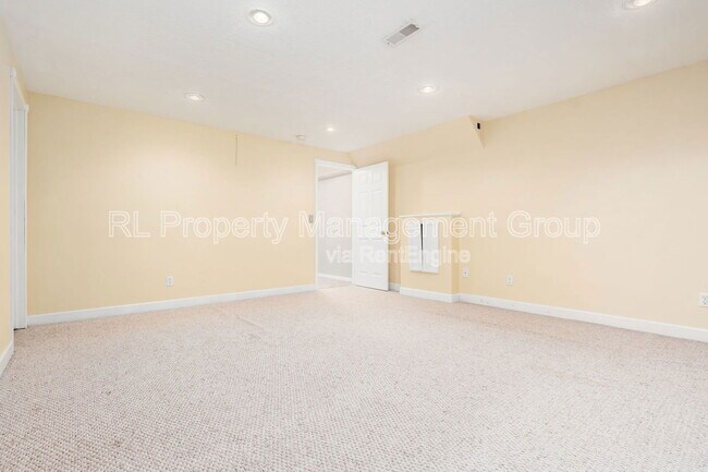 Building Photo - 484 Serenity Dr