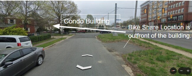 Building Photo - 2303 Farrington Ave