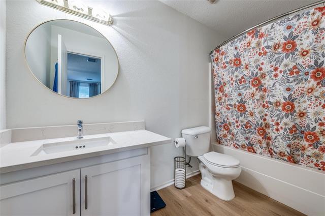 Building Photo - 5505 Pandale Valley Dr