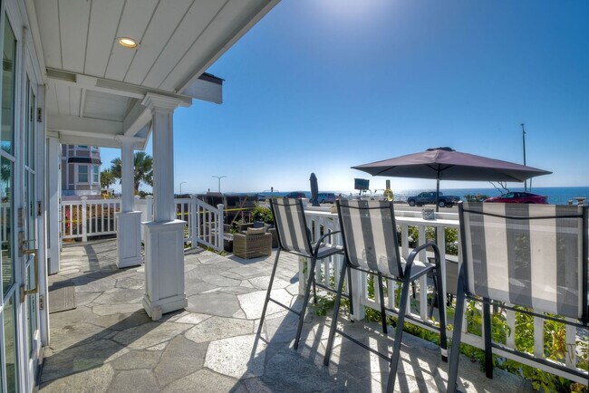 Building Photo - 3636 Carlsbad Blvd