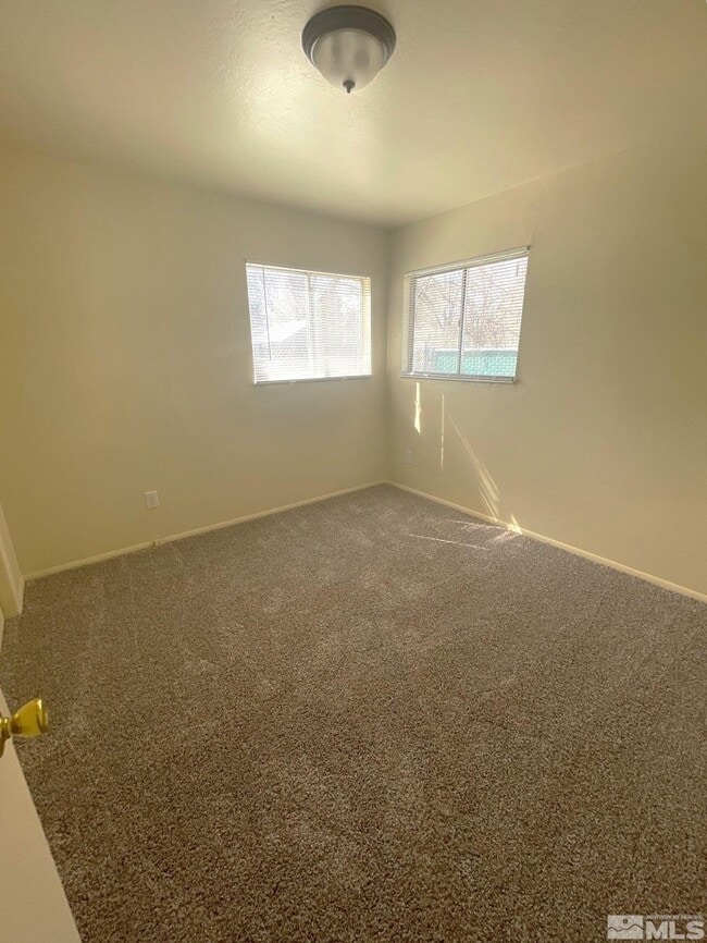 Building Photo - 854 G St