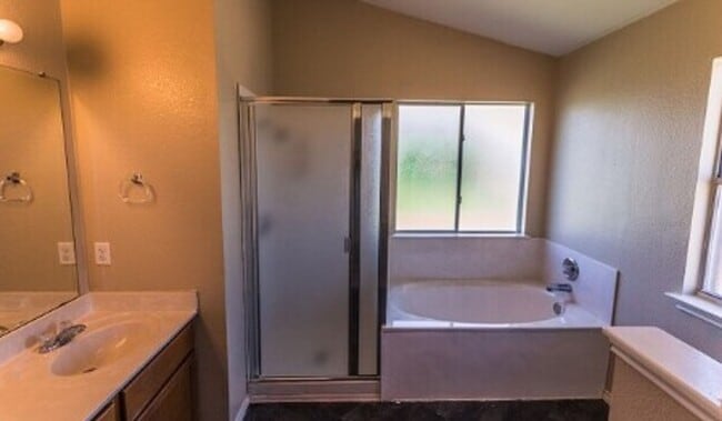Building Photo - 3Bd/2Ba in Temple TX