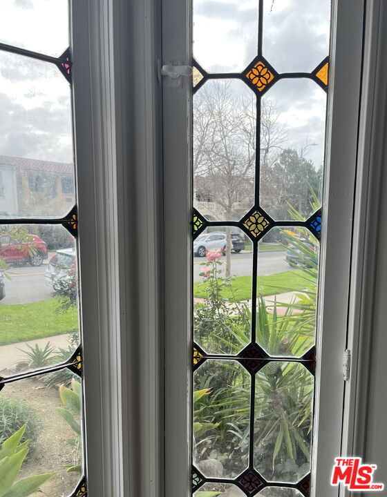 Building Photo - 1045 S Crescent Heights Blvd