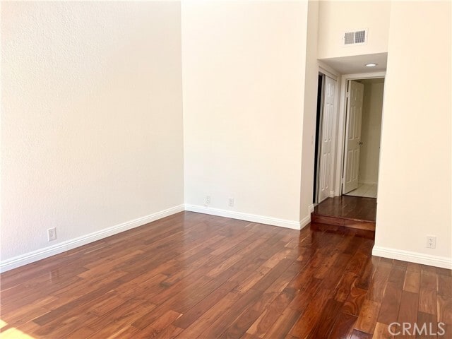 Building Photo - 27521 Nivelada