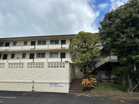 Building Photo - HOKULANI Apartment, NEWLY RENOVATED Conven...