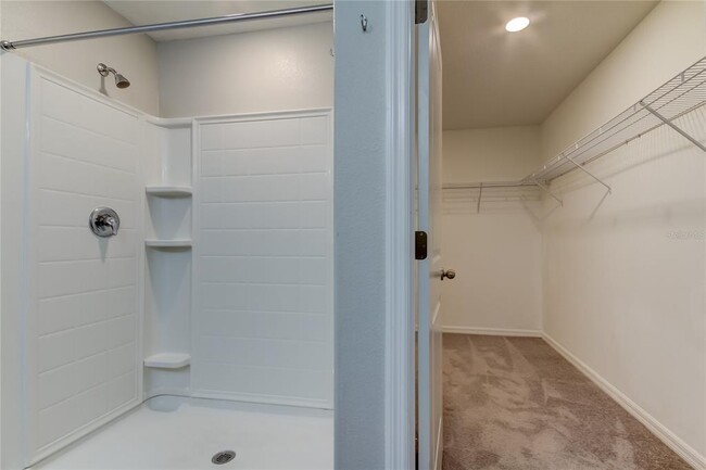 Building Photo - 9648 Sage Creek Dr