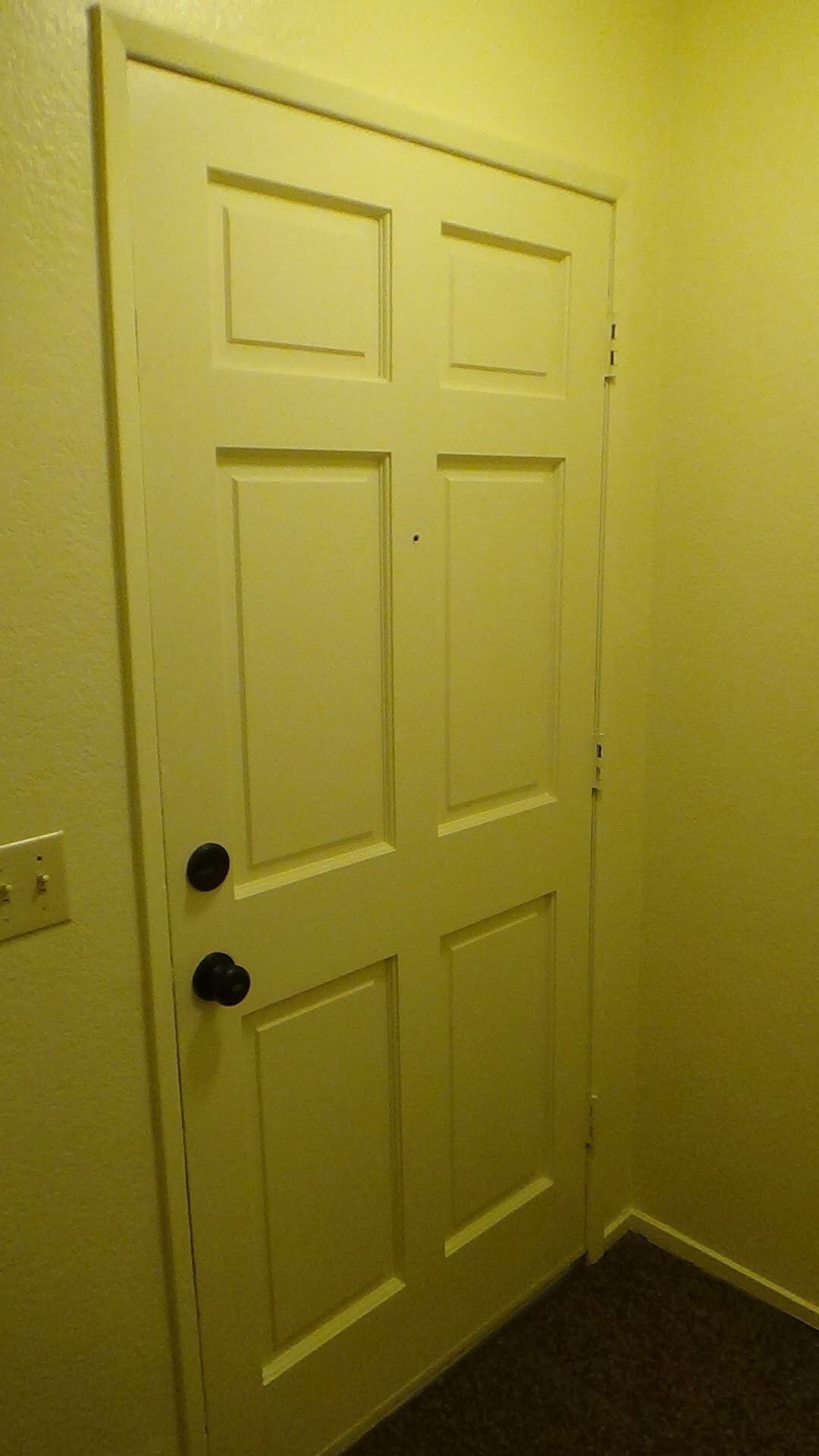 Entry - 725 Summerwood Ln