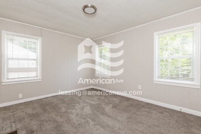 Building Photo - 340 Audubon Pl