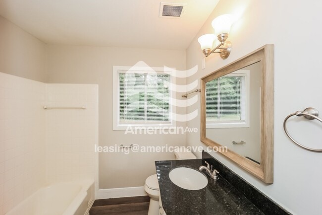 Building Photo - 1983 Monaco Dr