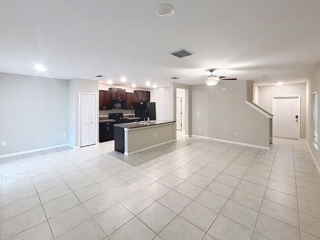 Building Photo - 7012 Samuel Ivy Dr
