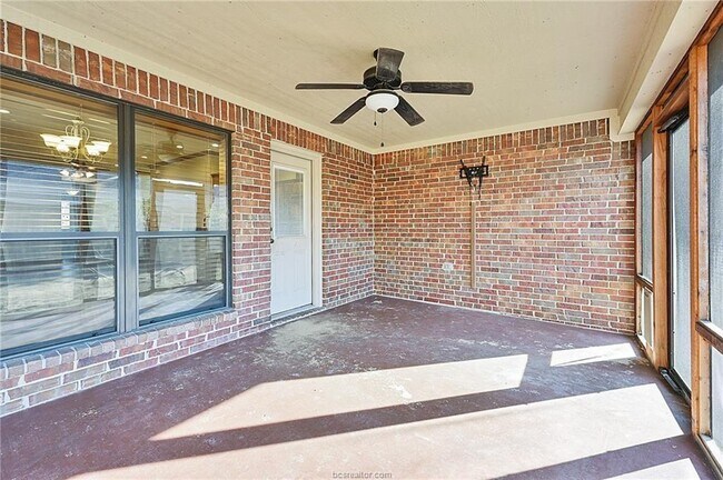 Building Photo - 4016 Rocky Vista Dr