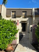 Building Photo - 9823 SW 93rd Ter