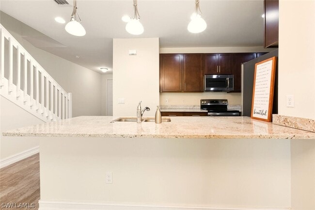 Building Photo - 7923 Bristol Cir