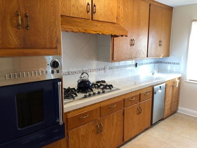 Building Photo - 20935 Conradi Ave