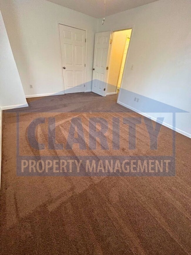 Building Photo - Three bedroom with attached garage!