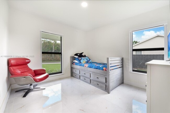 Building Photo - 8840 SW 181st Terrace