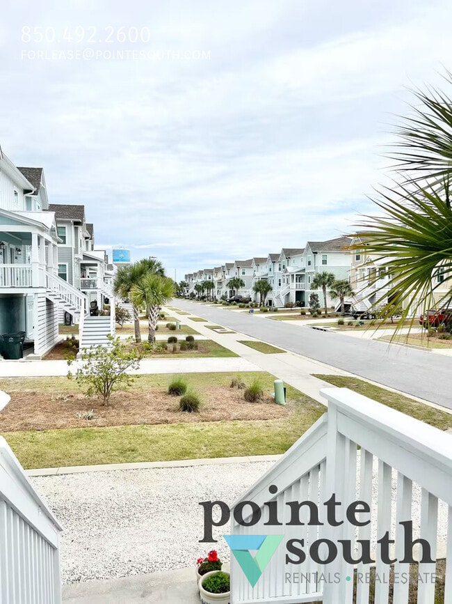 Building Photo - 6598 Carlinga Dr