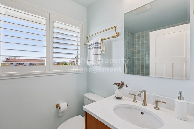 Building Photo - 44 Lariat Ct