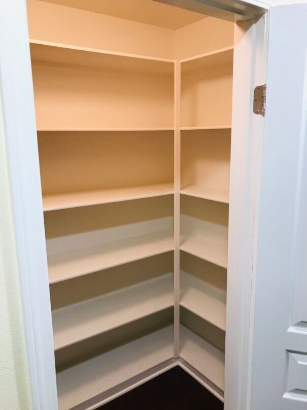 Building Photo - 45611 Basswood Ct