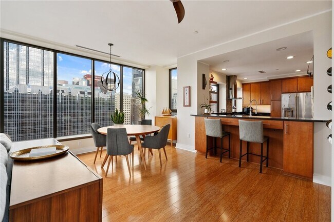 Building Photo - 151 Fort Pitt Blvd