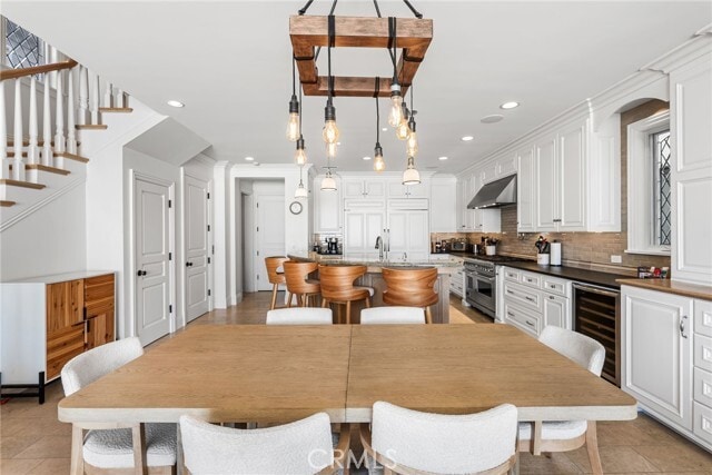 Building Photo - 7304 W Oceanfront