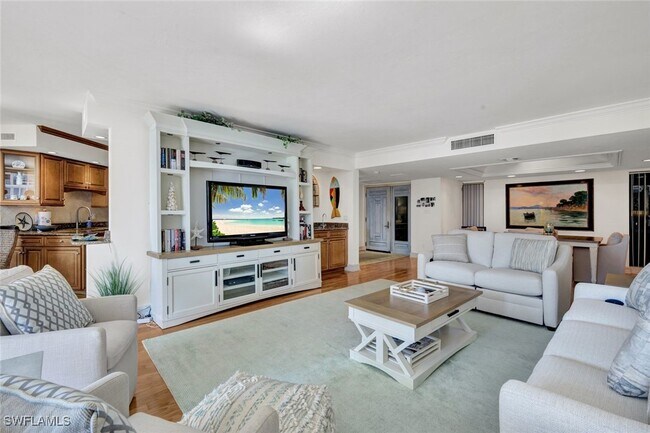 Building Photo - 4551 Gulf Shore Blvd N