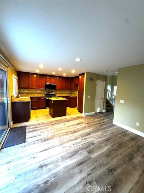 Building Photo - 804 St James Dr