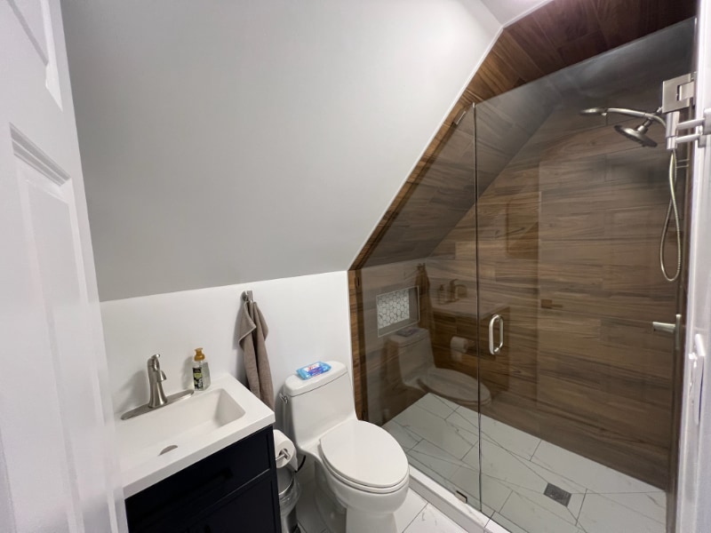 Building Photo - 3422 W Schubert Ave