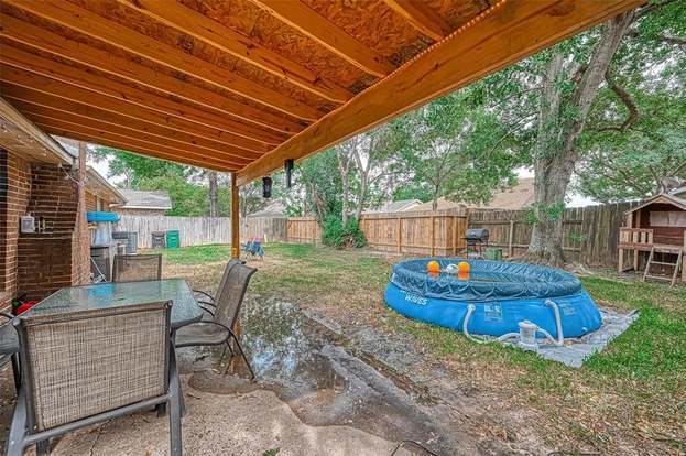 Building Photo - 21631 Park Villa Dr