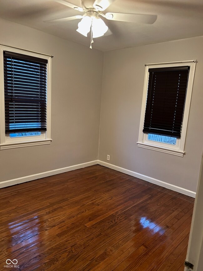 Building Photo - 4923 Carvel Ave