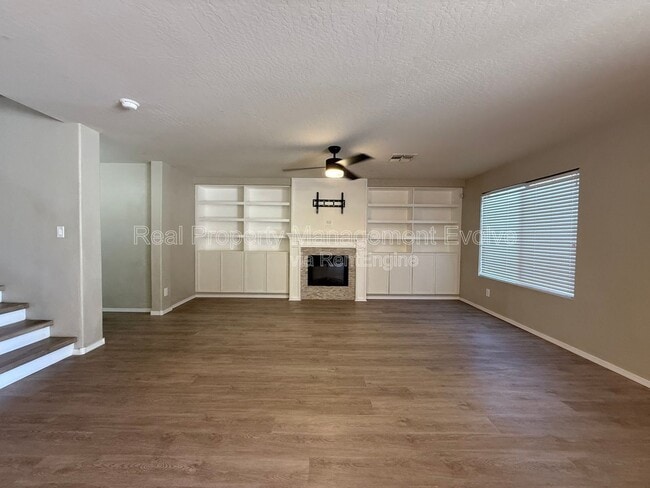 Building Photo - 12334 W Turney Ave