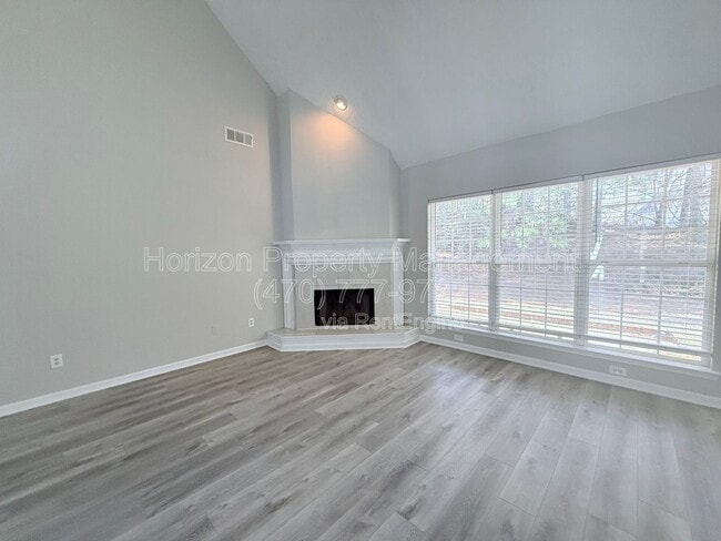 Building Photo - 4275 Connick Way