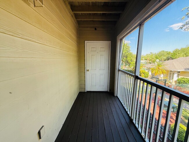 Building Photo - 18557 Bridle Club Dr