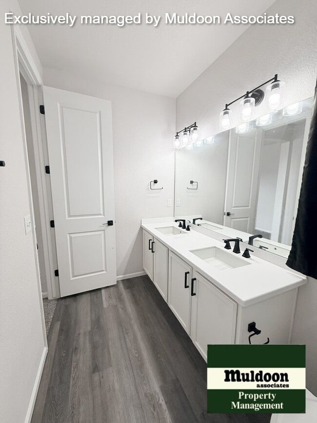 Building Photo - Like new home on the Northside of Pueblo!
