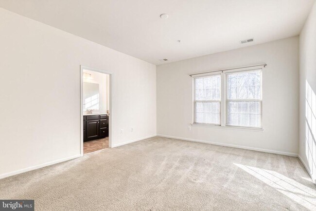 Building Photo - 7635 Telamon Wy