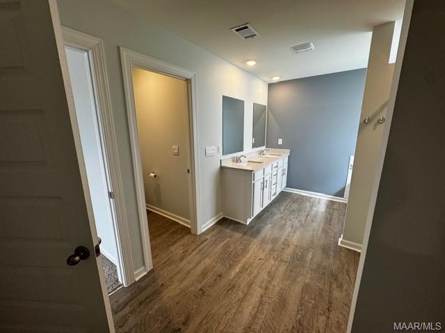 Building Photo - 5206 Pike Lp