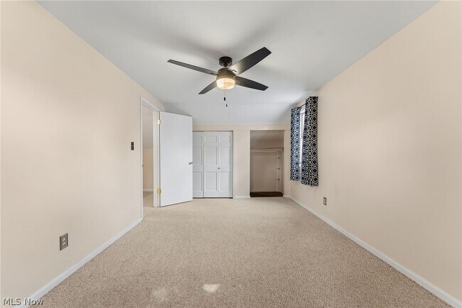 Building Photo - 602 Huntmere Dr