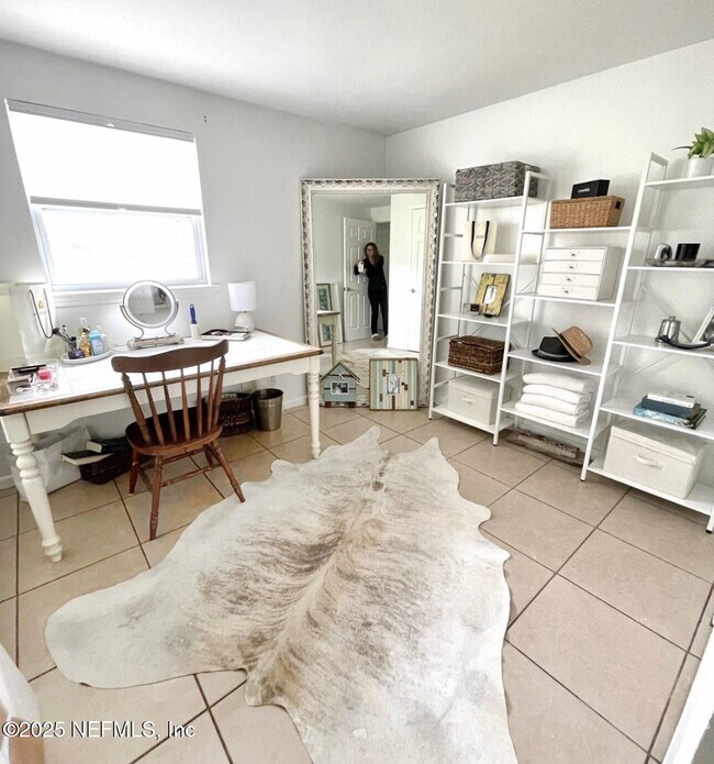 Building Photo - 28541 Trigg Rd