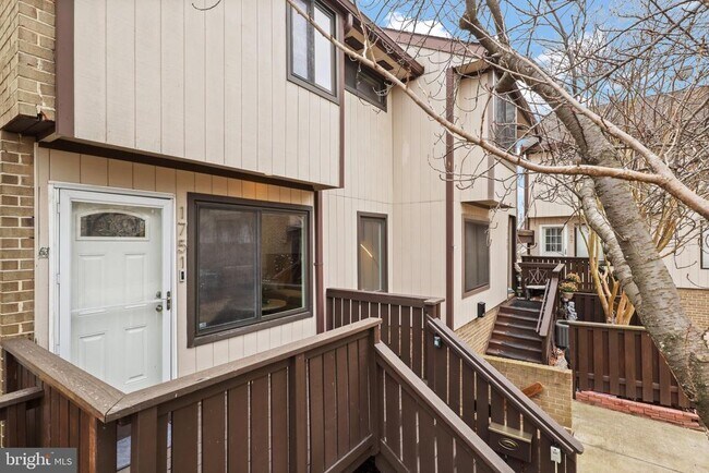 Building Photo - 1751 Westwind Way