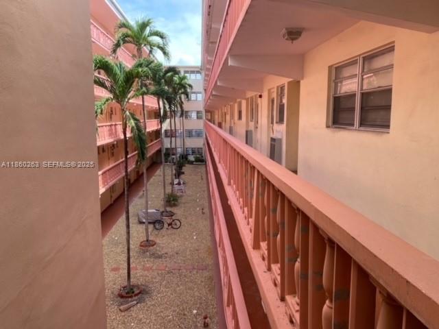 Building Photo - 215 SE 3rd Ave