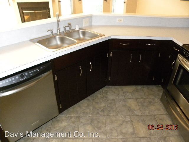 Building Photo - 3 br, 2 bath House - 941 Woodcreek Drive