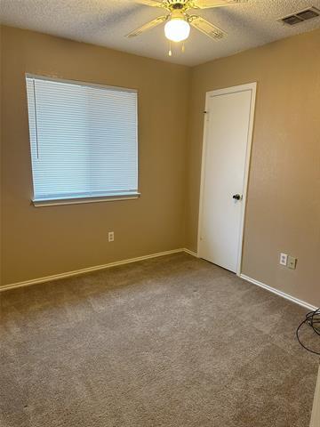 Building Photo - 107 Glade Shadow Dr