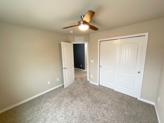 Building Photo - 4 Bedroom Home Available Near Galley Rd & Babcock Rd!