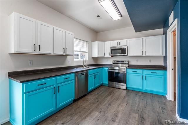 Building Photo - 9264 Sand Myrtle Dr