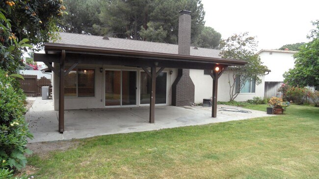 Building Photo - Updated Single Story 3 BR 2 BA home With 2...