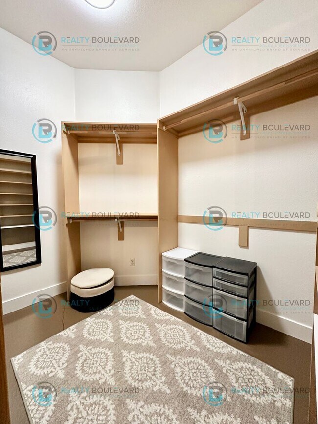 Building Photo - Open Kitchen, Expansive Living, and Covered Patio in Tranquil South Reno Near Trails, Parks & Sho...