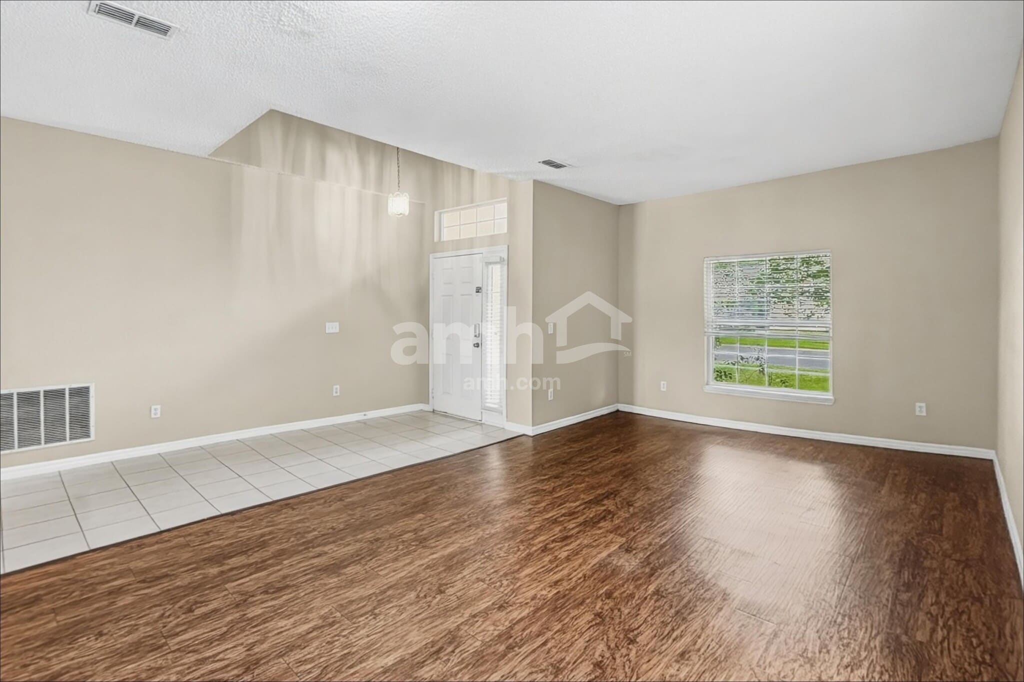 Building Photo - 4470 Waterside Pointe Cir