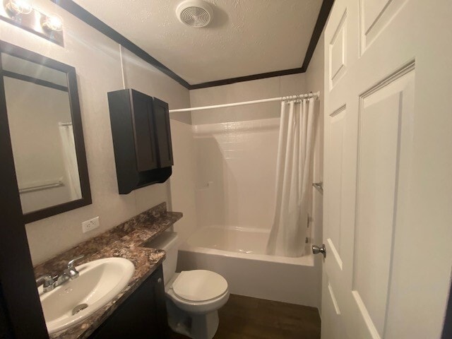 Building Photo - 12 Bradley Ln