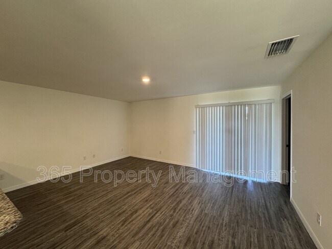 Building Photo - 26304 Explorer Rd