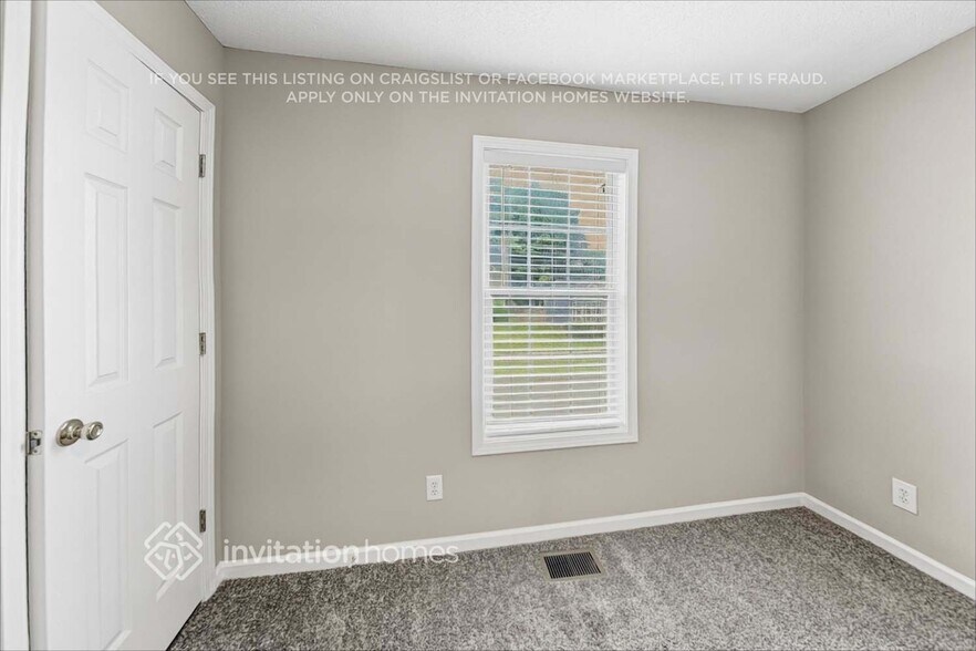 Building Photo - 4067 Mt Vernon Dr